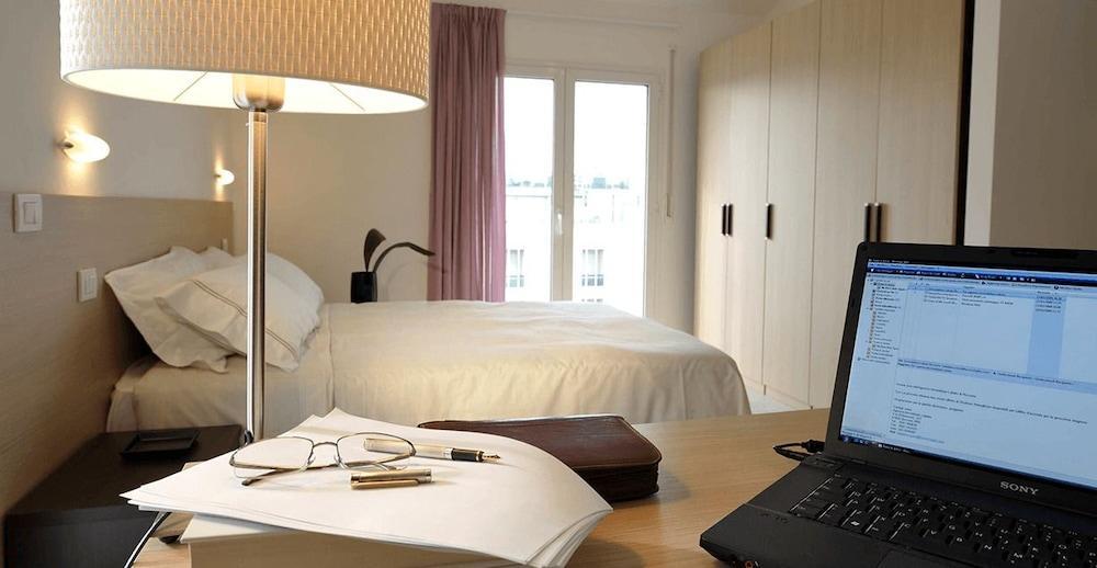 Residence Hotel Rubino Fogliano Marina エクステリア 写真