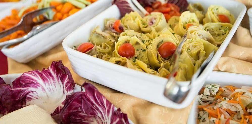 Residence Hotel Rubino Fogliano Marina エクステリア 写真